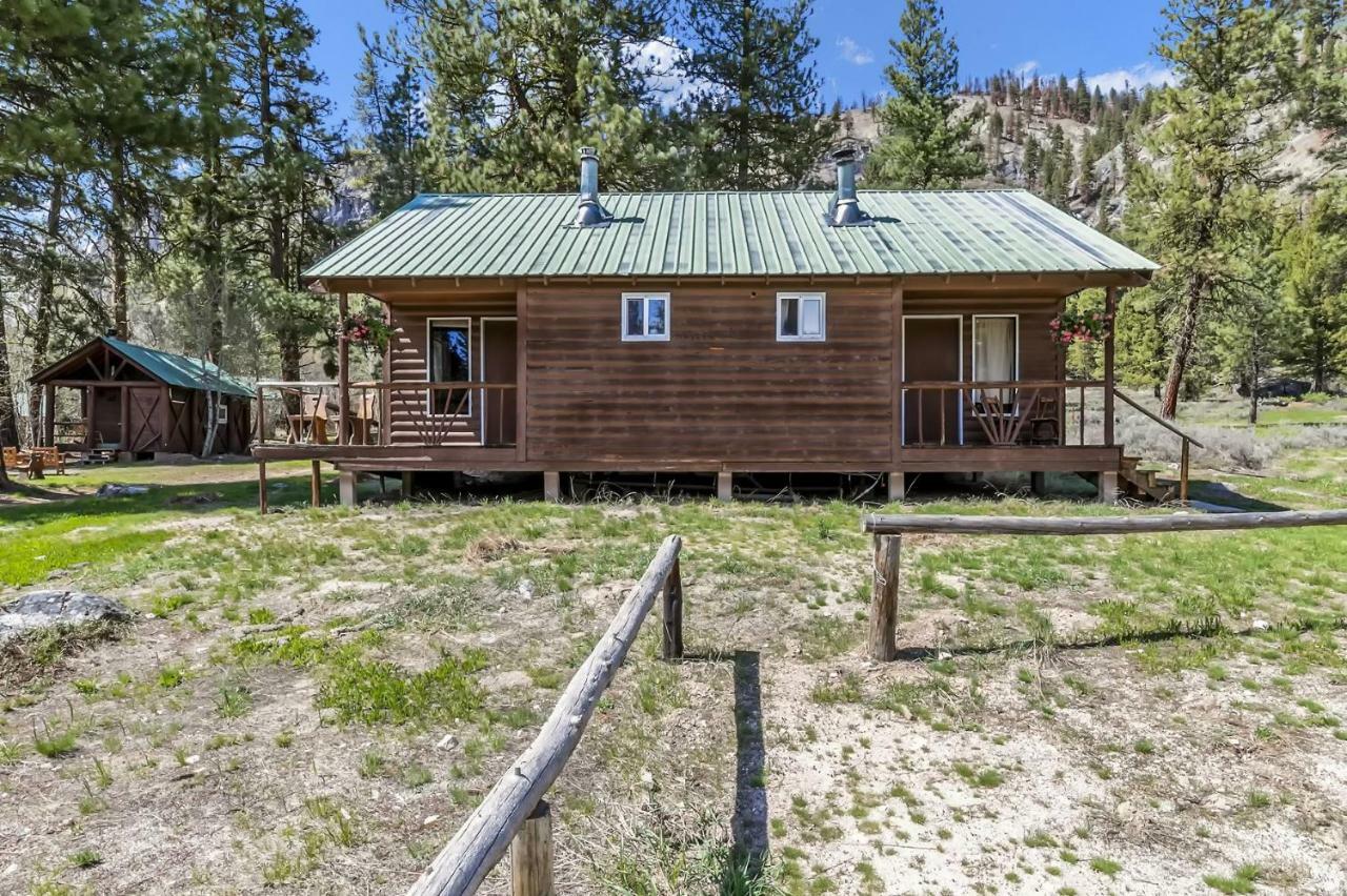 Stanley Sawtooth Lodge מראה חיצוני תמונה